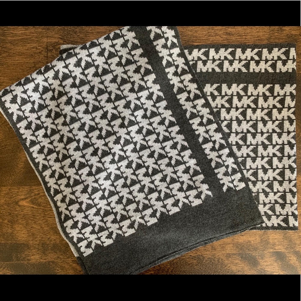 Michael Kors Scarf